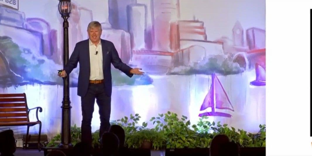 Tom Fishburne presents at B2B Forum 2024