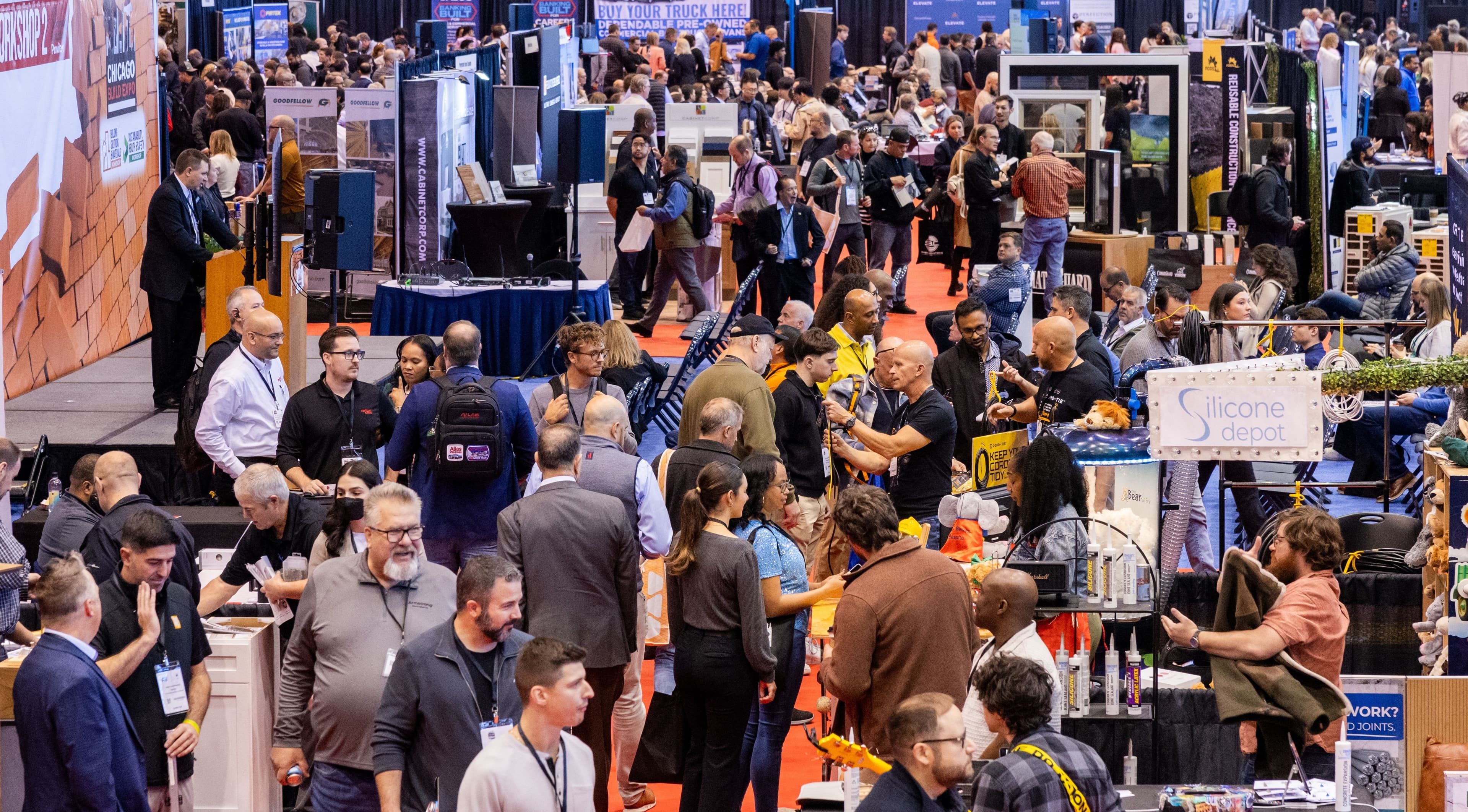 A busy Chicago Build 2025 exhibition floor