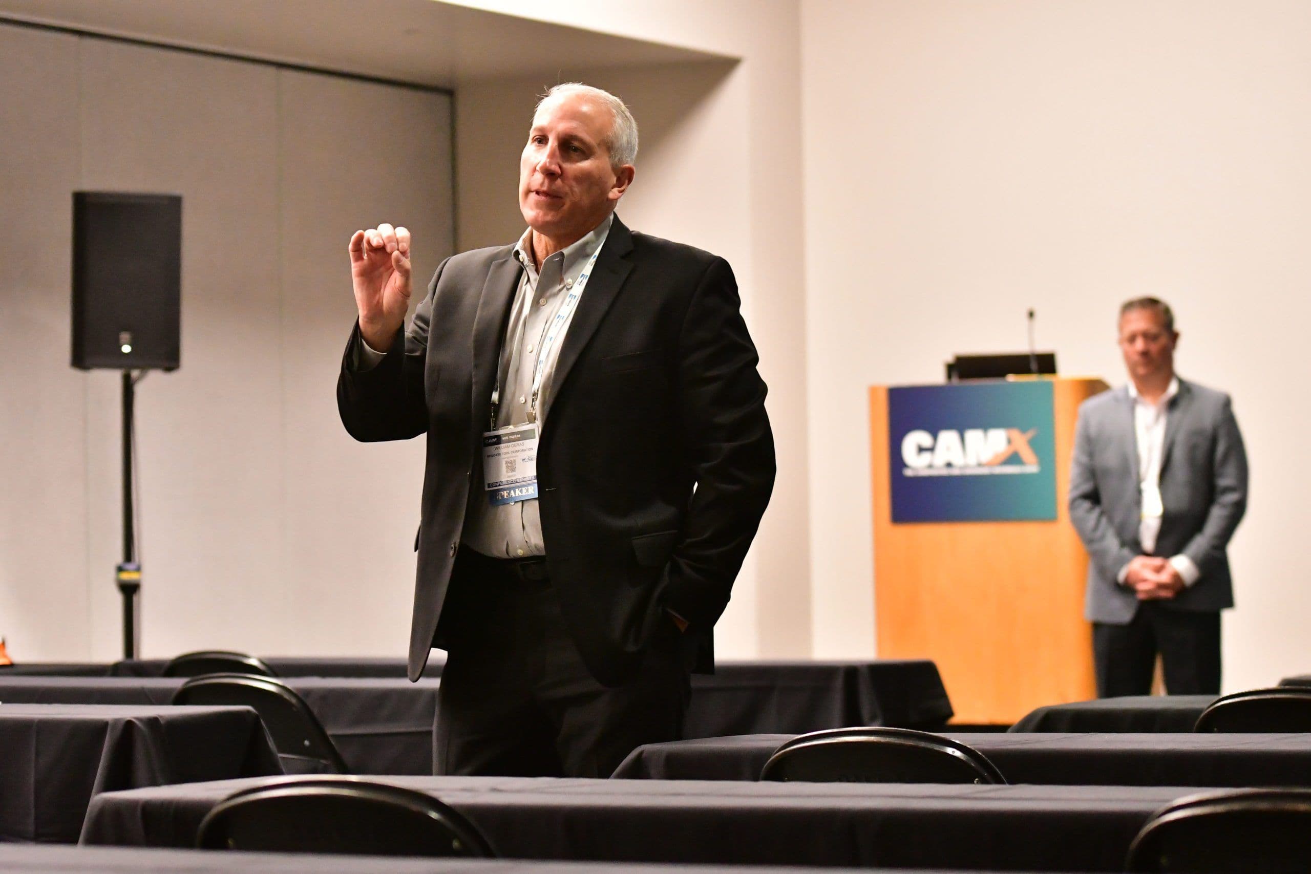CAMX attendees using B2Brain lead capture during an advanced materials session