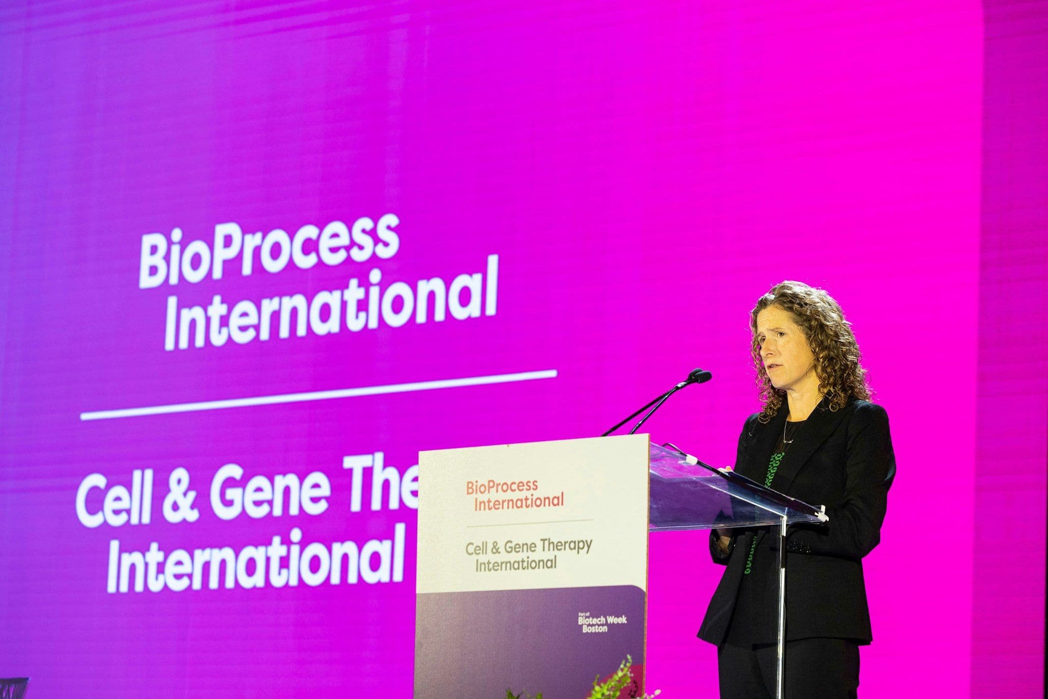 BioProcess International Conference & Exhibition 2026 stage session with B2Brain lead-capture planning for exhibitors