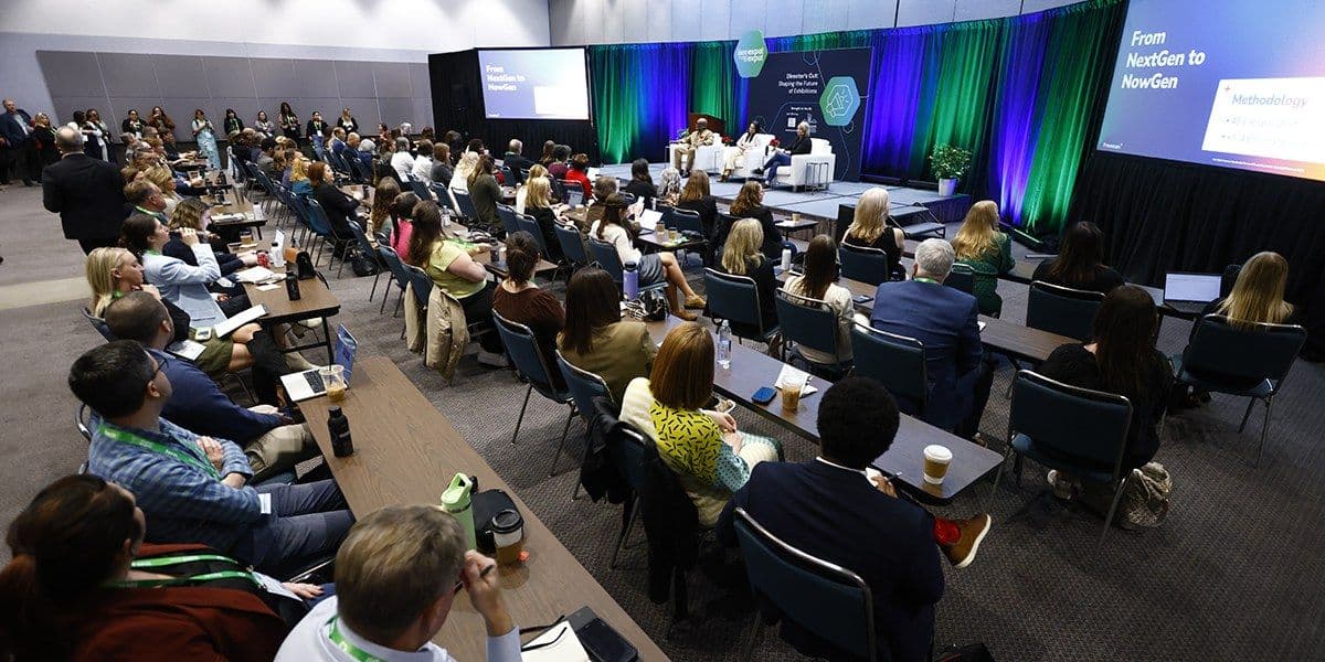 Audience at an Expo! Expo! education session, 2024 edition.